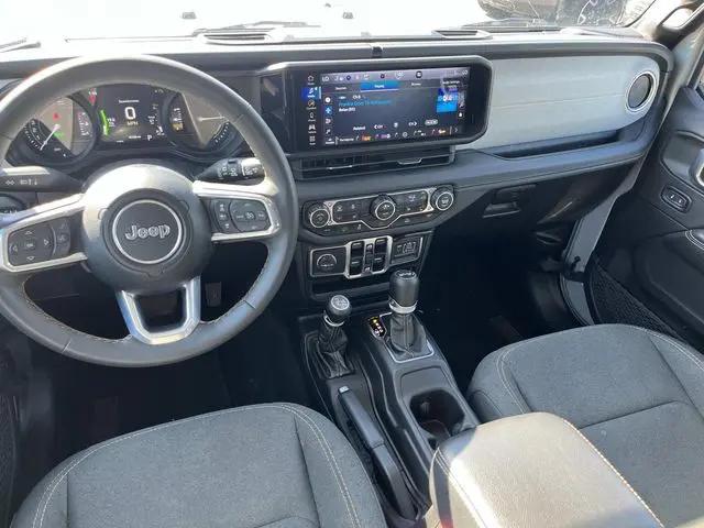 2024 Jeep Wrangler 4xe Sahara 4xe