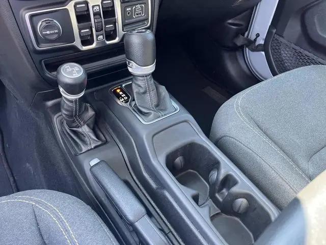 2024 Jeep Wrangler 4xe Sahara 4xe