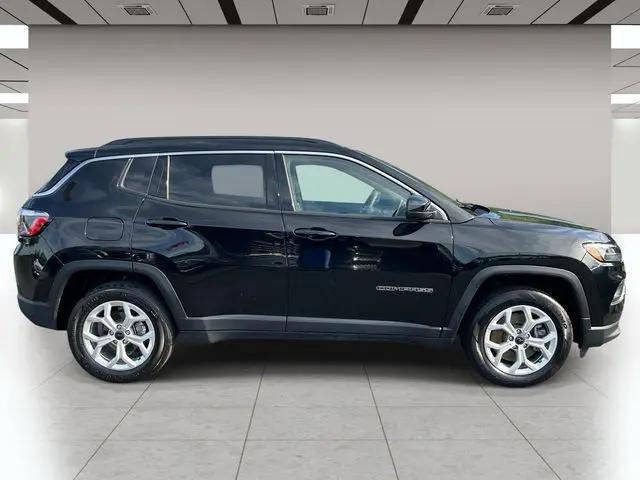 2025 Jeep Compass Latitude 4x4