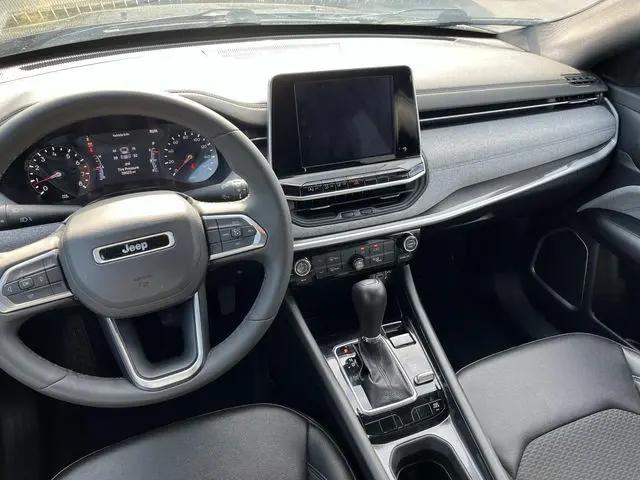 2025 Jeep Compass Latitude 4x4