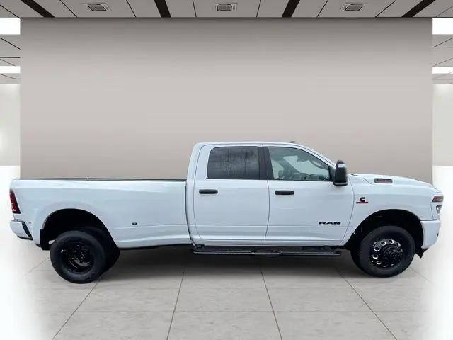 2026 Ram 3500 Big Horn Crew Cab 4x4 8' Box