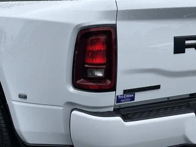 2026 Ram 3500 Big Horn Crew Cab 4x4 8' Box