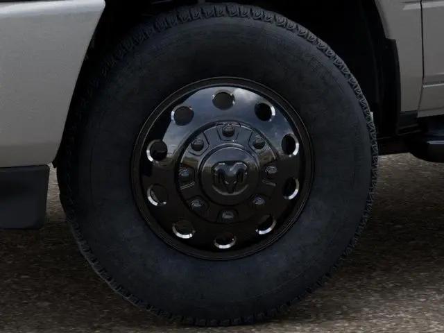 2026 Ram 3500 Big Horn Crew Cab 4x4 8' Box