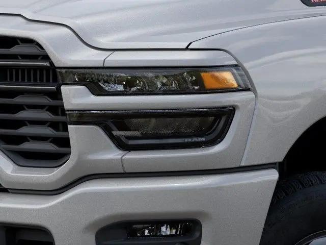 2026 Ram 3500 Big Horn Crew Cab 4x4 8' Box