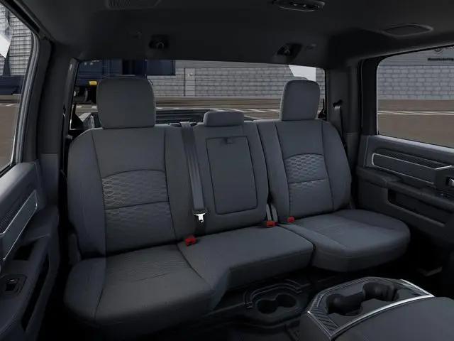 2026 Ram 3500 Big Horn Crew Cab 4x4 8' Box