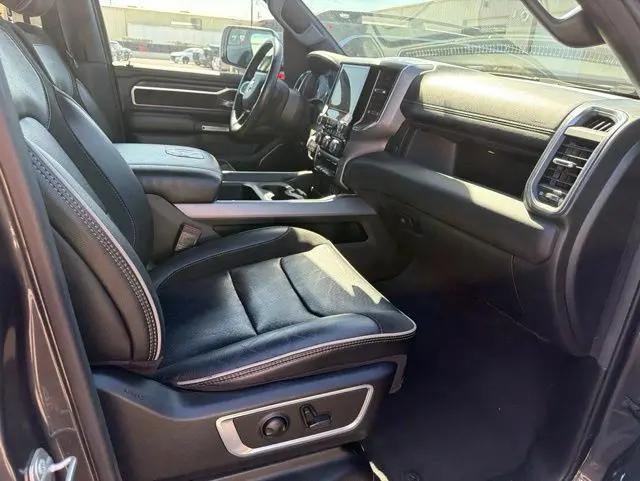 2024 Ram 1500 Laramie Crew Cab 4x2 5'7" Box