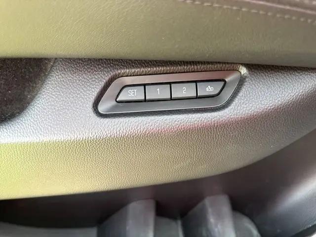 2015 Cadillac Escalade Luxury
