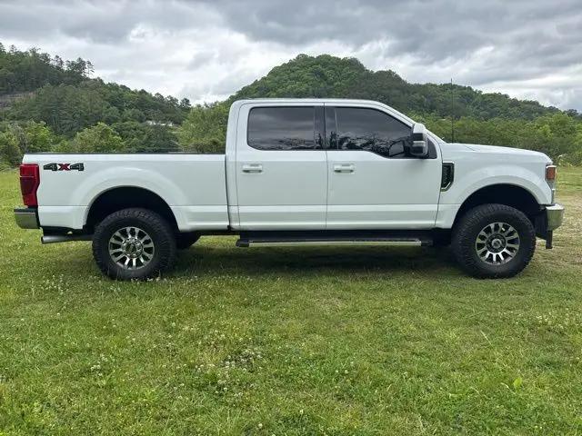 2022 Ford F-350 LARIAT