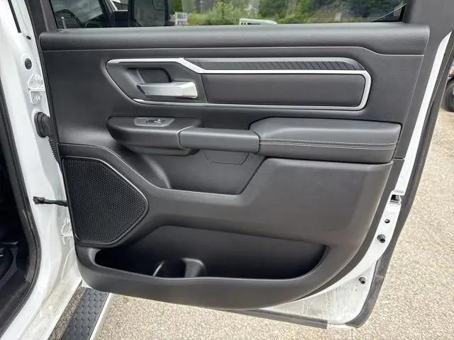 2025 Ram 1500 Big Horn Crew Cab 4x4 5'7" Box