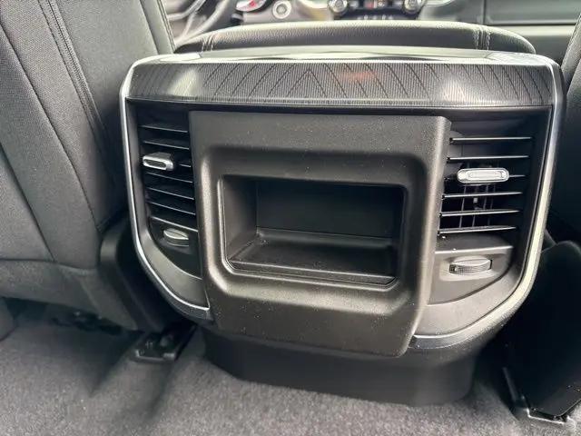 2025 Ram 1500 Big Horn Crew Cab 4x4 5'7" Box