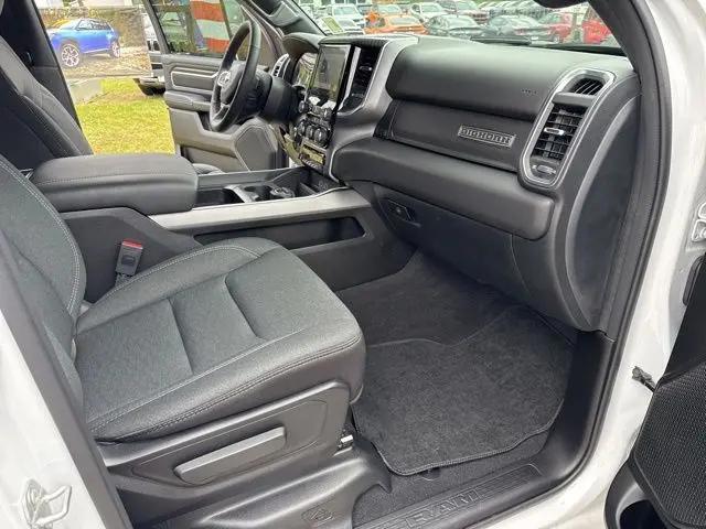 2025 Ram 1500 Big Horn Crew Cab 4x4 5'7" Box
