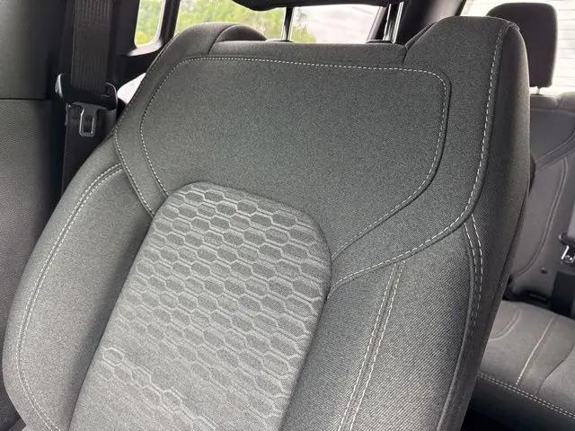 2025 Ram 1500 Big Horn Crew Cab 4x4 5'7" Box