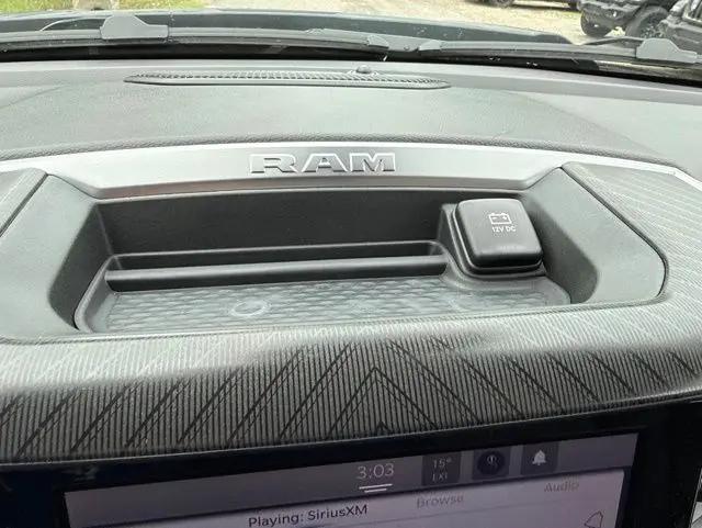 2026 Ram 1500 Express Crew Cab 4x4 5'7" Box