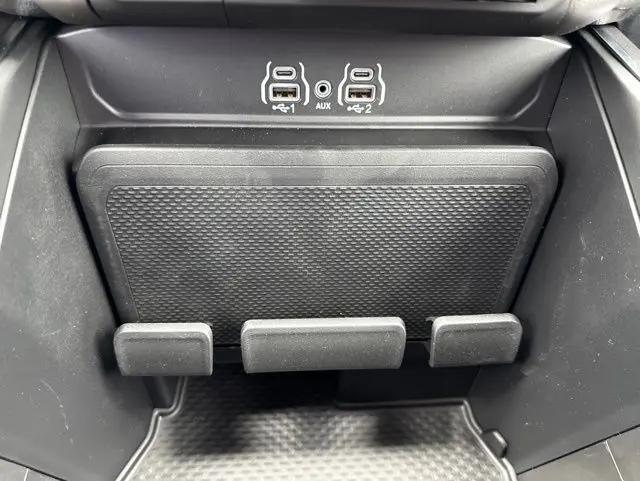 2026 Ram 1500 Express Crew Cab 4x4 5'7" Box