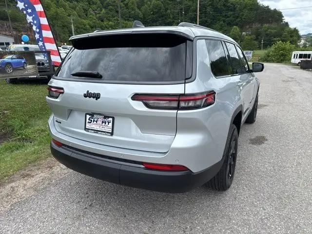 2026 Jeep Grand Cherokee L Altitude 4x4