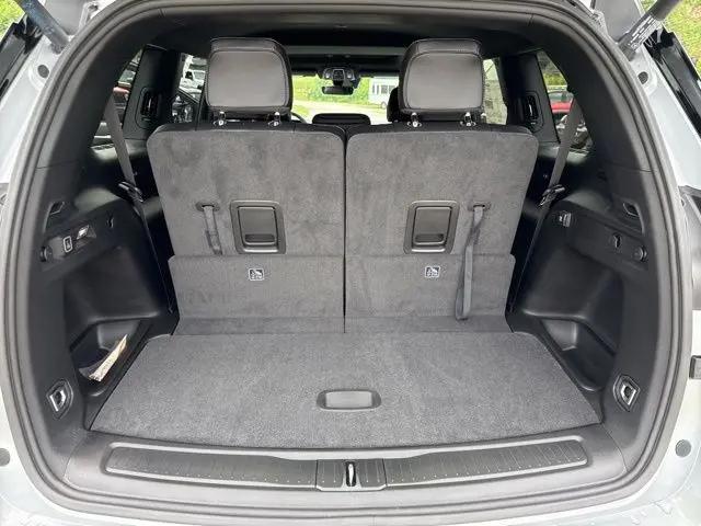 2026 Jeep Grand Cherokee L Altitude 4x4