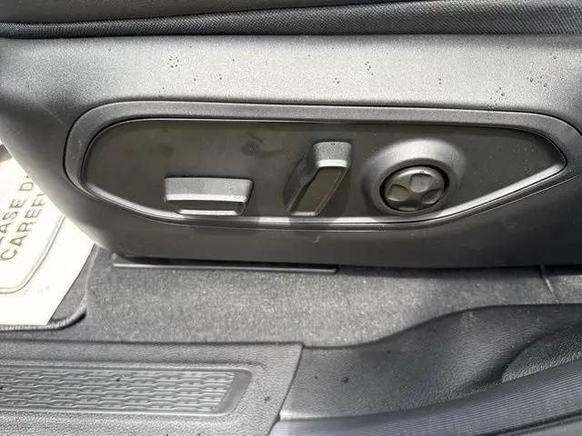 2026 Jeep Grand Cherokee L Altitude 4x4