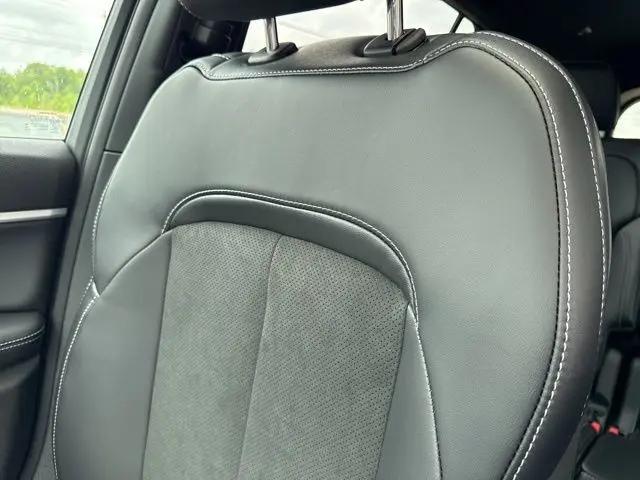 2026 Jeep Grand Cherokee L Altitude 4x4