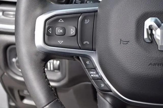 2025 Ram 1500 Big Horn Crew Cab 4x4 57 Box
