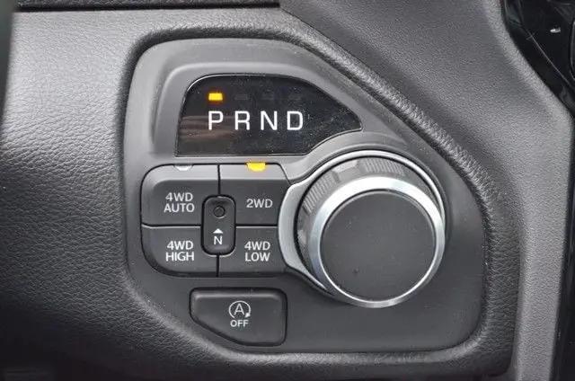 2025 Ram 1500 Big Horn Crew Cab 4x4 57 Box
