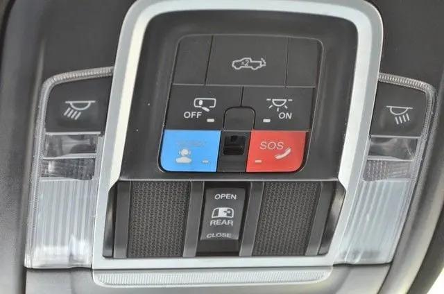 2025 Ram 1500 Big Horn Crew Cab 4x4 57 Box