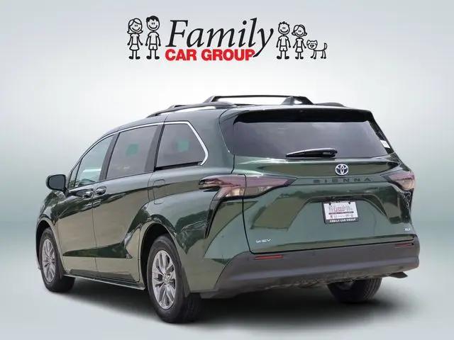 2025 Toyota Sienna XLE