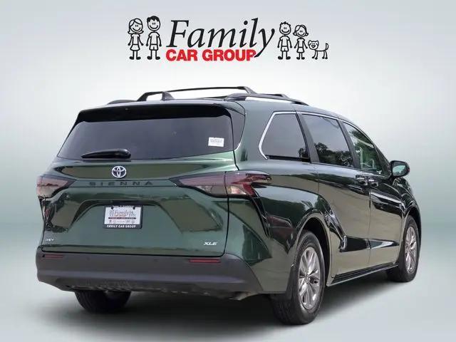 2025 Toyota Sienna XLE