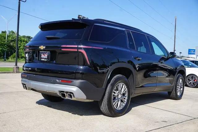 2026 Chevrolet Traverse AWD LT
