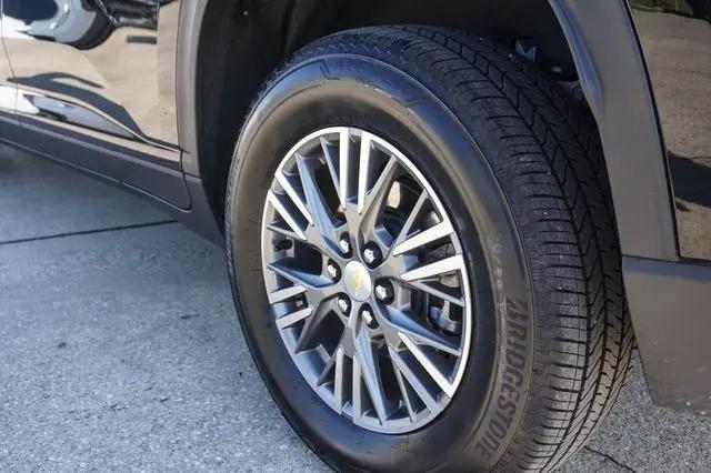 2026 Chevrolet Traverse AWD LT