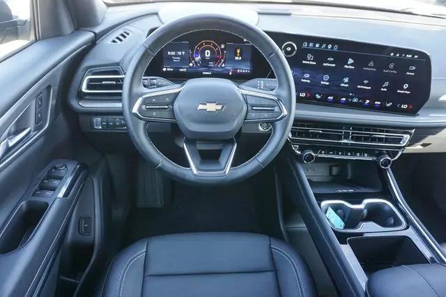 2026 Chevrolet Traverse AWD LT