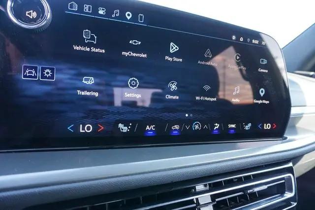 2026 Chevrolet Traverse AWD LT