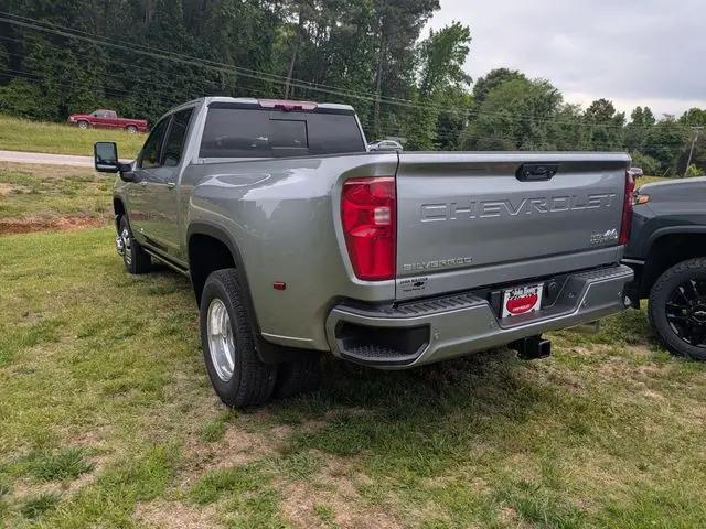 2026 Chevrolet Silverado 3500HD Crew Cab, Long Bed, High Country Dual Rear Wheel, RWD
