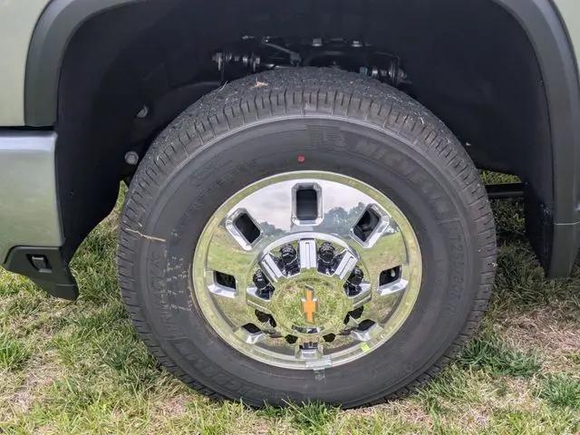 2026 Chevrolet Silverado 3500HD Crew Cab, Long Bed, High Country Dual Rear Wheel, RWD