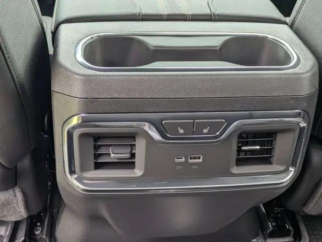 2026 Chevrolet Silverado 3500HD Crew Cab, Long Bed, High Country Dual Rear Wheel, RWD