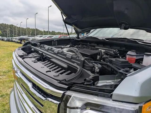 2026 Chevrolet Silverado 3500HD Crew Cab, Long Bed, High Country Dual Rear Wheel, RWD