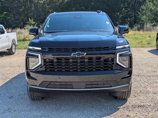 2026 Chevrolet Suburban LS, 4WD
