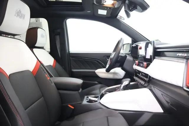 2024 GMC Canyon 4WD AT4X