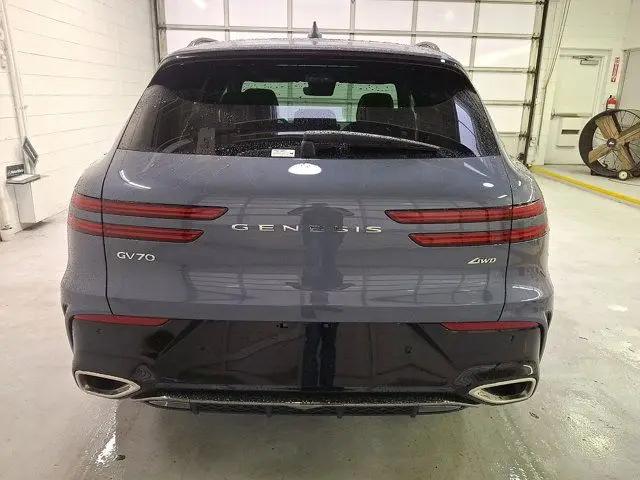 2026 Genesis GV70 2.5T Sport Prestige