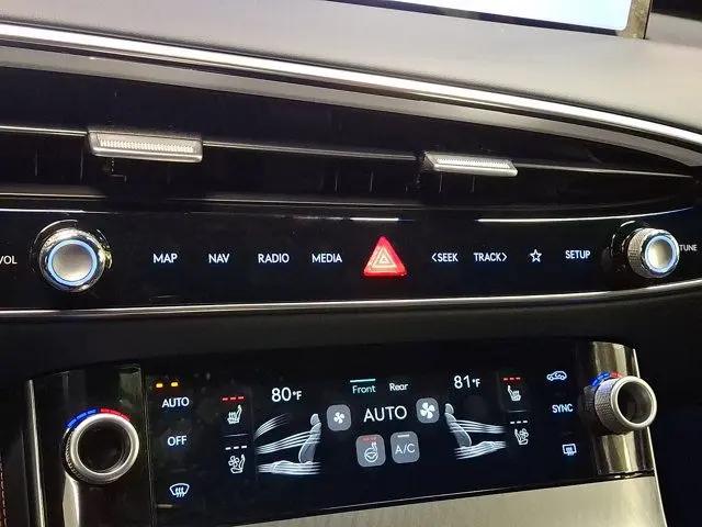 2026 Genesis GV70 2.5T Sport Prestige