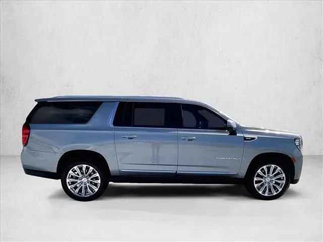 2023 GMC Yukon XL 4WD Denali