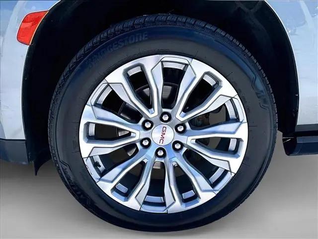 2023 GMC Yukon XL 4WD Denali