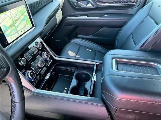 2023 GMC Yukon XL 4WD Denali