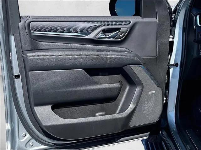 2023 GMC Yukon XL 4WD Denali