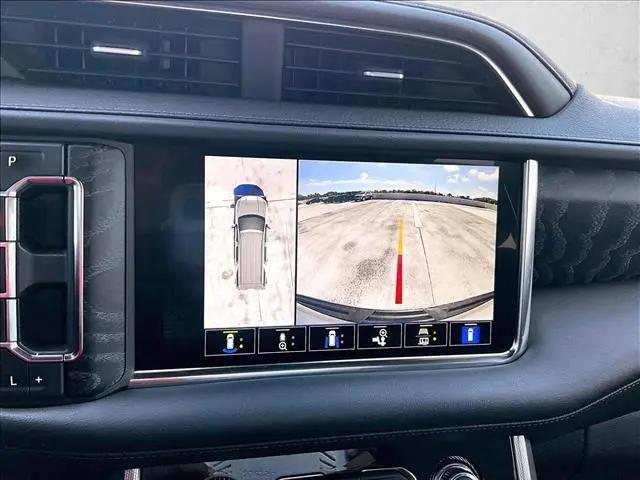 2023 GMC Yukon XL 4WD Denali
