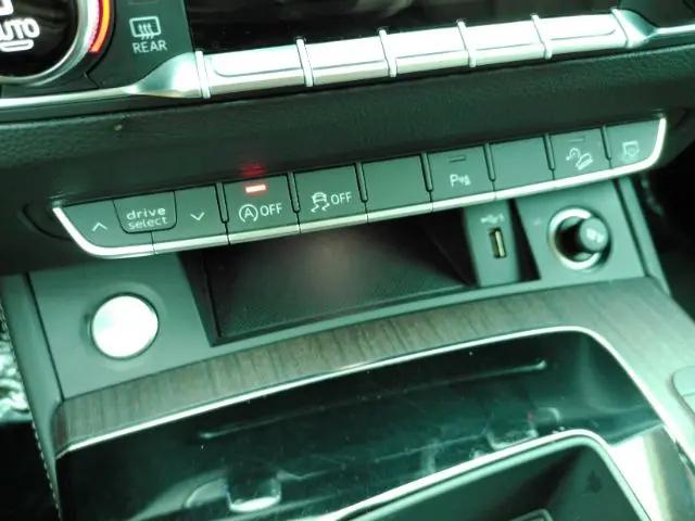2022 Audi Q5 Premium Plus 45 TFSI S line quattro S tronic