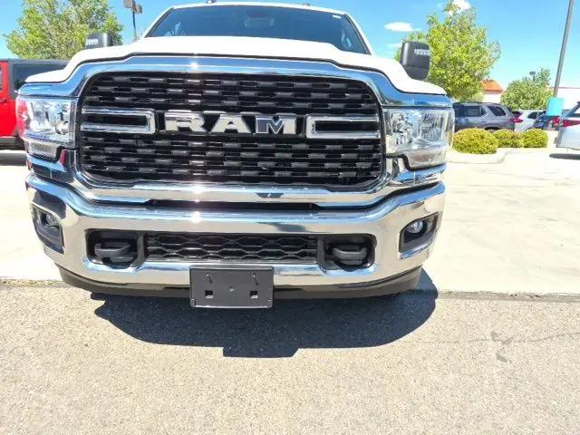 2024 Ram 2500 Big Horn Crew Cab 4x4 8' Box