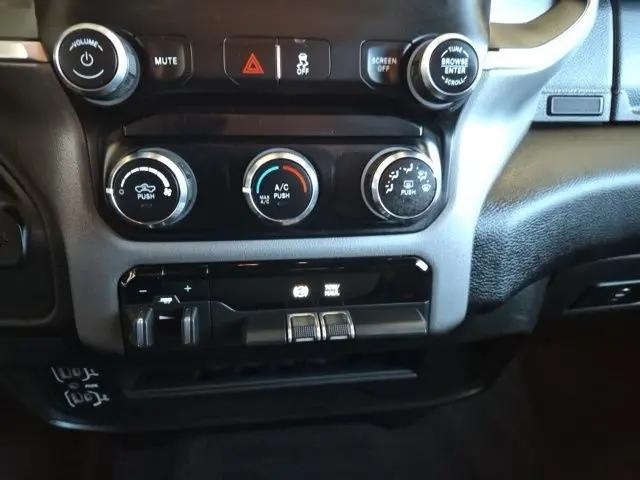 2024 Ram 2500 Big Horn Crew Cab 4x4 8' Box