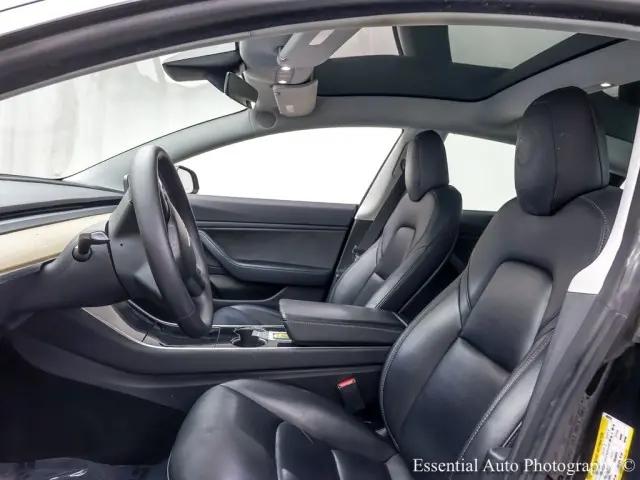 2019 Tesla Model 3 Standard Range Plus
