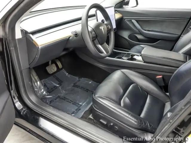 2019 Tesla Model 3 Standard Range Plus