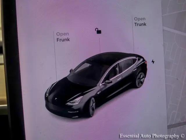 2019 Tesla Model 3 Standard Range Plus